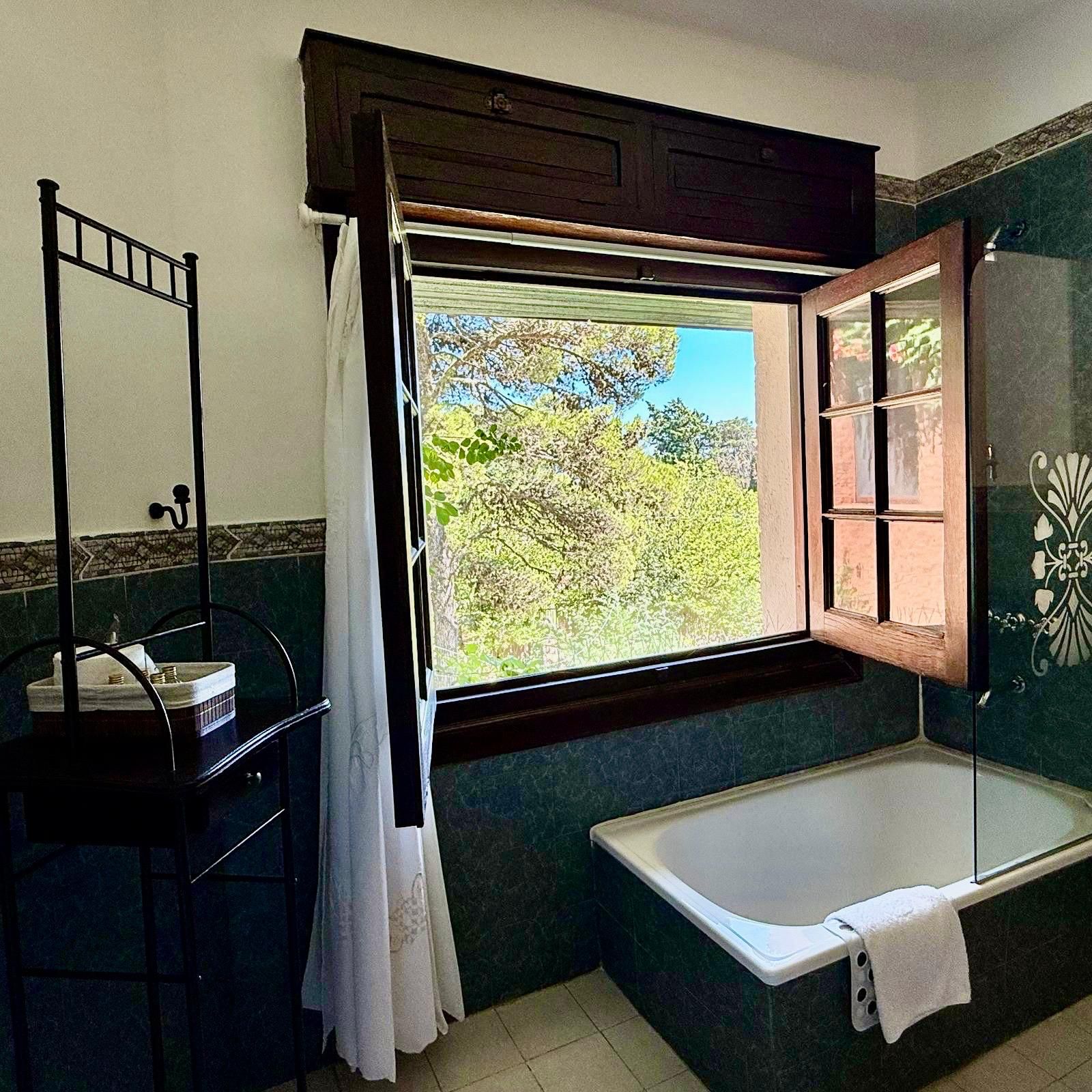 WhatsApp Image 2026-02-06 at 11.01.40